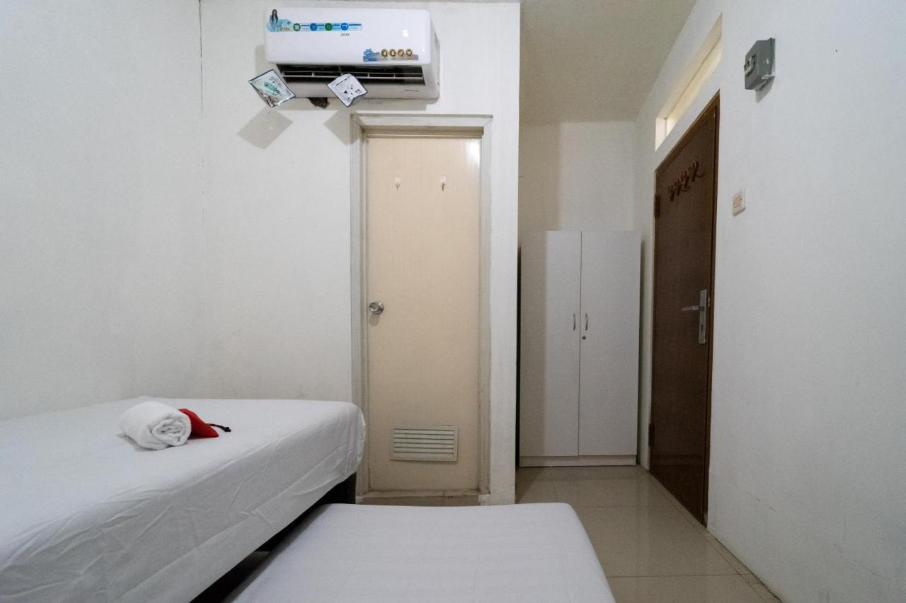 Koolkost Near Mercu Buana University Guest house Jakarta